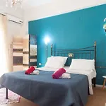 Art Deco Downtown Apartment