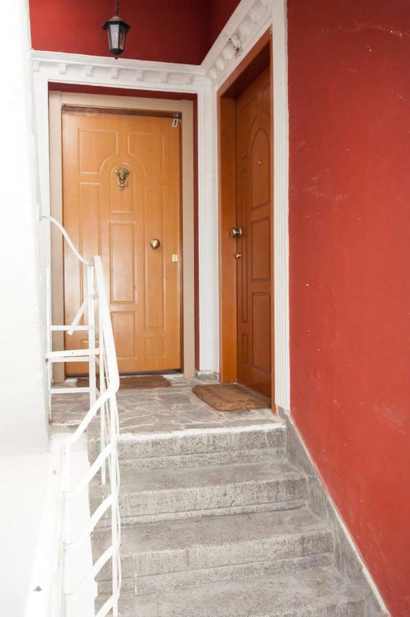 Art Deco Downtown Apartment Thessaloniki